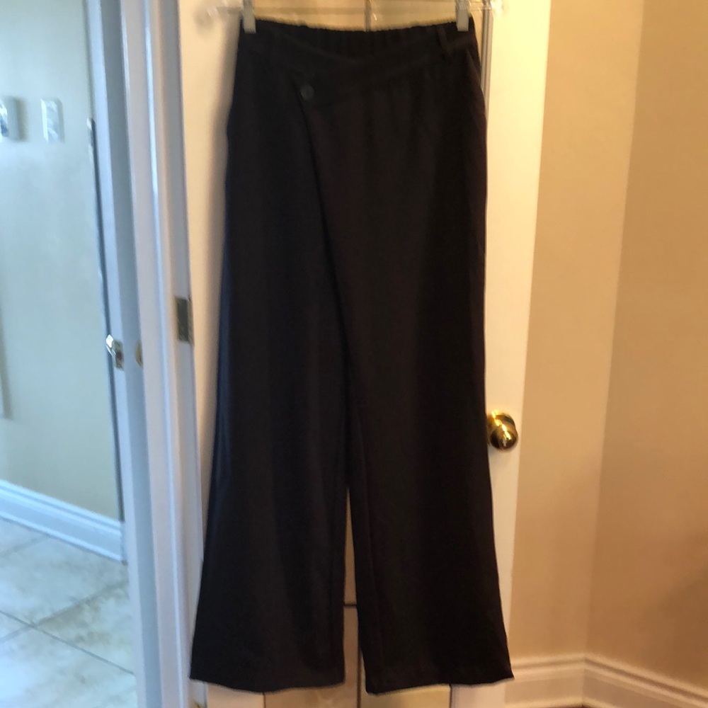 Elegant Black Wide-Leg Pants